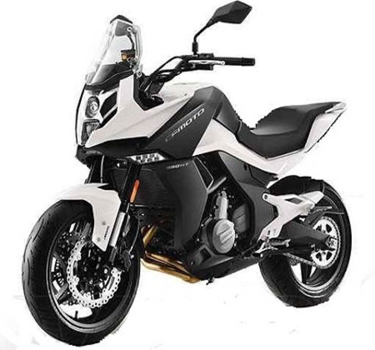 CFMOTO 650 MT von einem Anbieter in Puerto de la Cruz
